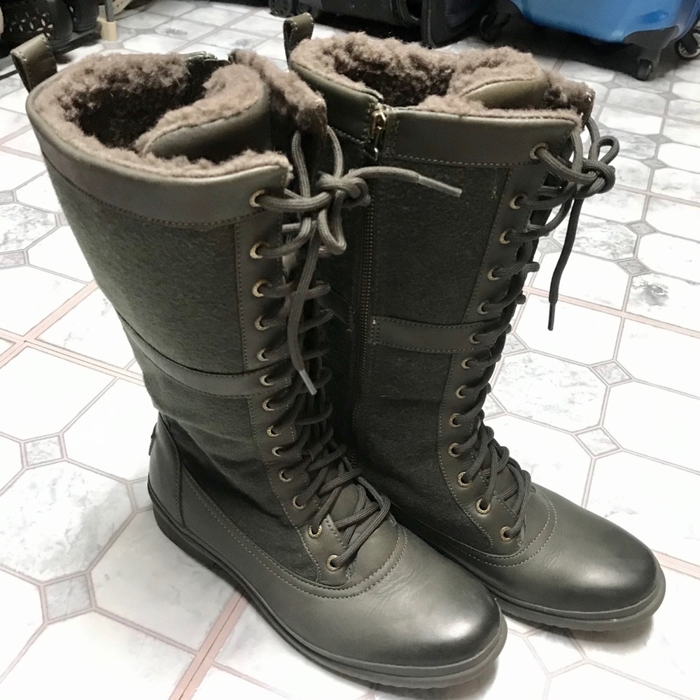 Ugg Elvia tall boots